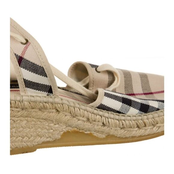 BURBERRYCanvas Plaid Print Espadrilles - Picture 5 of 8